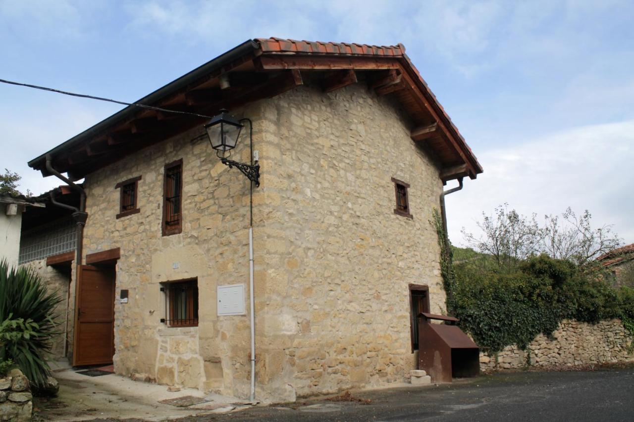 El Horno Albergue Manzanos エクステリア 写真